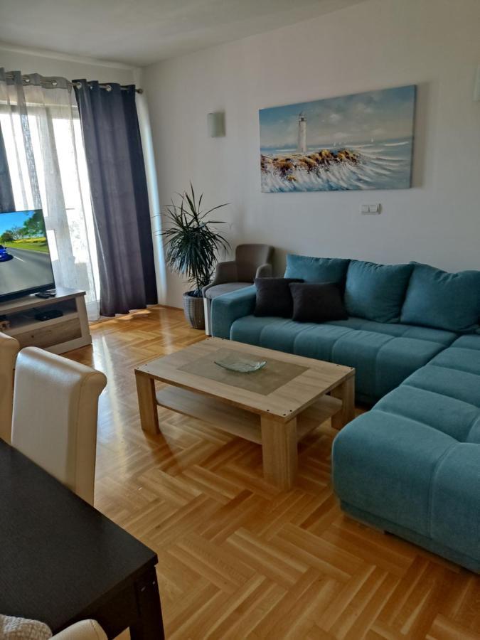 Deep Blue Apartment Traù Esterno foto